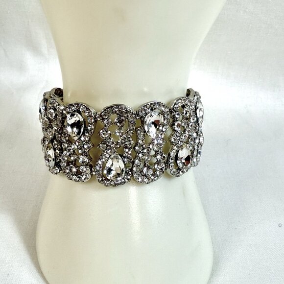 Vintage Clear Rhinestone Silver Tone Stretch Bracelet Statement - Picture 1 of 6